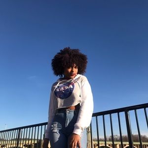 Meet your Posher, Jhoanny